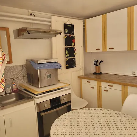Les Chouchous Apartment